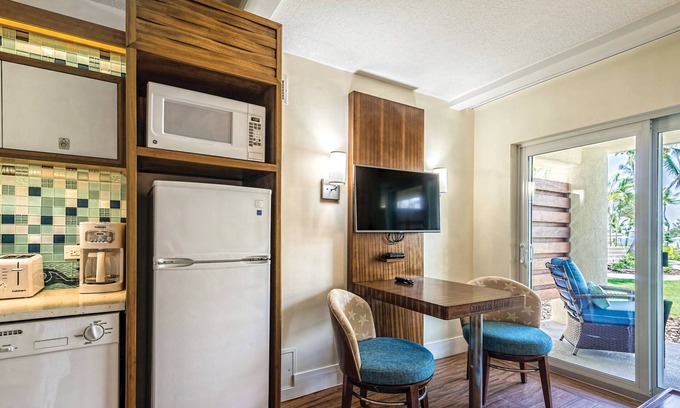 Frydendal Condo | Margaritaville Studio