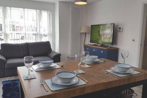 Margate Apartment | Margate Mews 150m From Sea Front and Dreamland