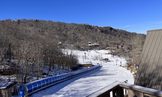 Beech Mountain Ski Chalet | Mariah Skiways Chalet Condo on Carolina Caribbean Slope w/Magic Carpet ski lift!