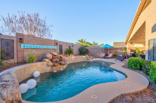 Maricopa House | Maricopa Home Less Than 1 Mile to The Duke Golf Course!