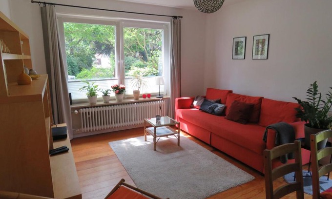 Neumuenster House | Marigold