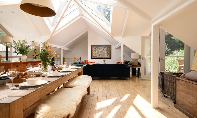 Y Felinheli Cottage | Marina Cottage - a house that sleeps 8 guests in 4 bedrooms