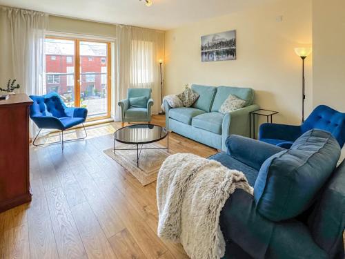 St. Thomas House | Marina Escape