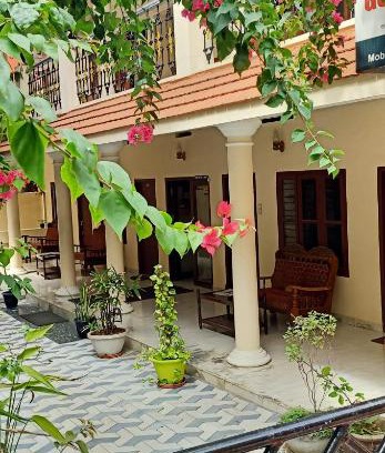 Kovalam House | Marina guest house
