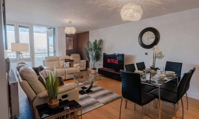 Kemptown Apartment | Marina with a view/2 bd flat