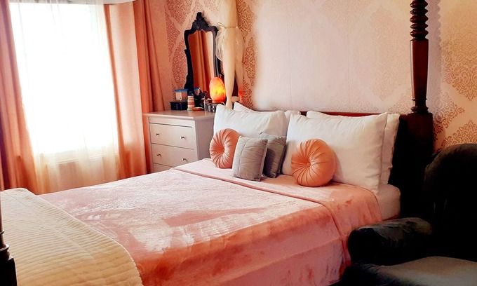 East Cowes House | Marinaa Inn, welcome home