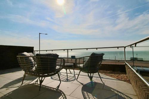 Seaford Apartment | Marine View Apartment By Air Premier