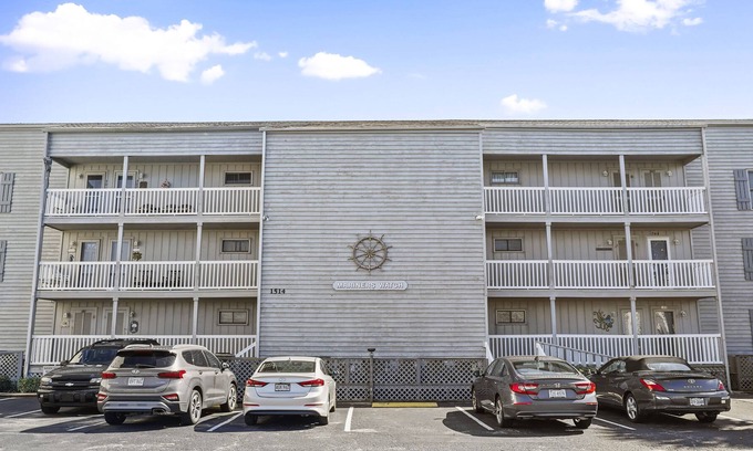 Garden City Condo | Mariners Watch Unit 302