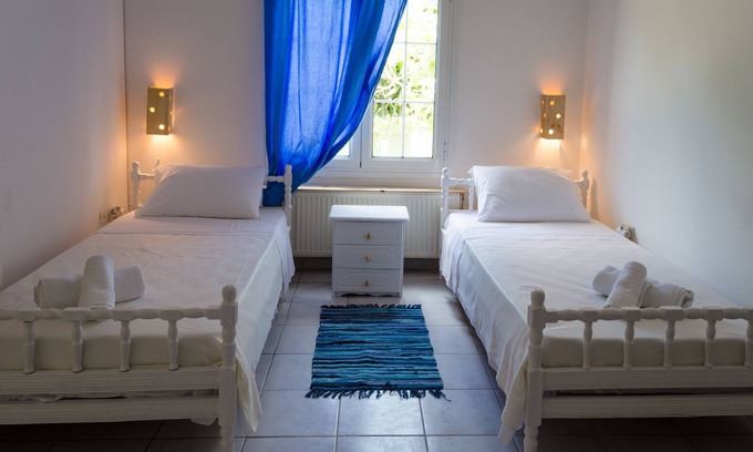 Aegina Town Apartment | Marini Traditional Cottages