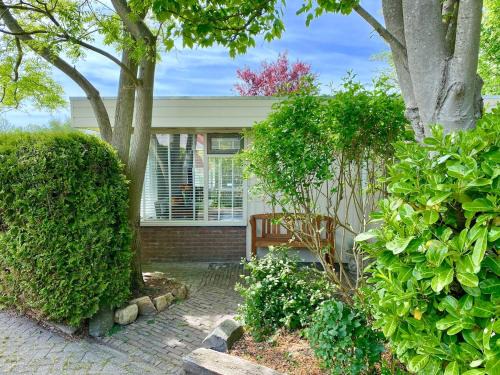 Warmenhuizen House | Marinus, lovely bungalow near the sea and most beautiful dune area in the Netherlands