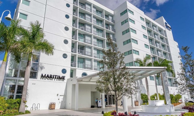 Fort Lauderdale Hotel | Maritime Hotel Fort Lauderdale Airport & Cruiseport