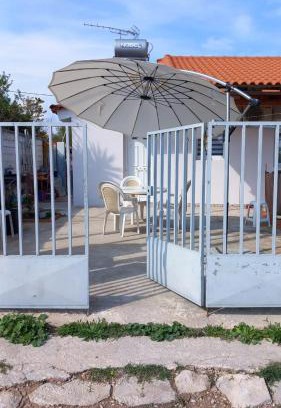 Spata-Artemida Apartment | Marjo house