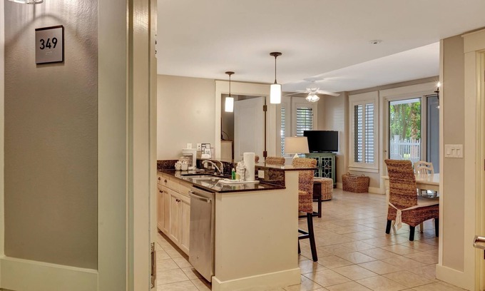 Villa Lago Condo | Market Street Inn Retreat - Spacious 2-Bedroom Condo for Six with Walkout Balcony at Sandestin Golf and Beach Resort!