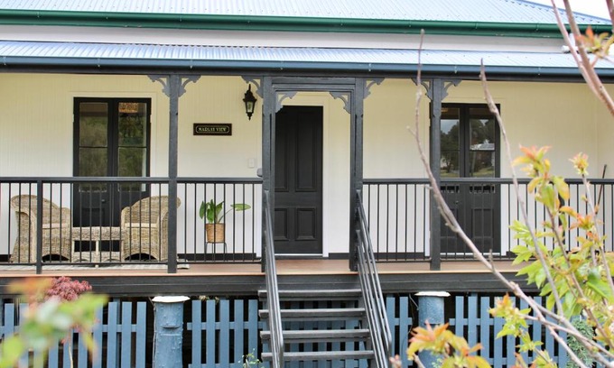 Stanthorpe House | Marlay View Cottage
