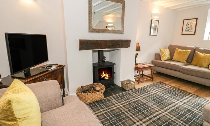 Conwy House | Marlin Cottage
