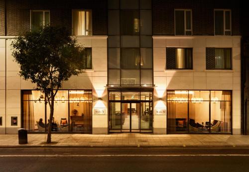 Bishop's Hotel | Marlin Waterloo