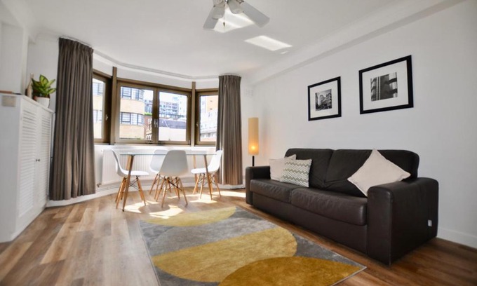 Tower Hill Apartment | Marlyn Lodge – City of London
