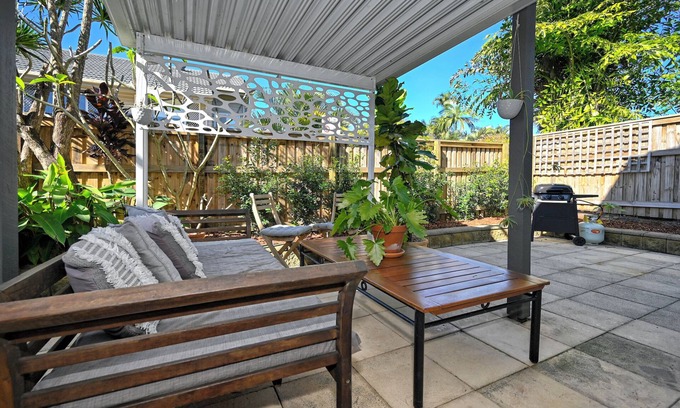 Maroochydore Apartment | Maroochydore 3 B/R, 2 Bath, Townhouse ZA4