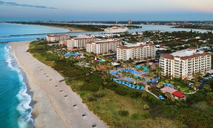 Palm Beach Shores Villa | Marriott Ocean Pointe on the Ocean!