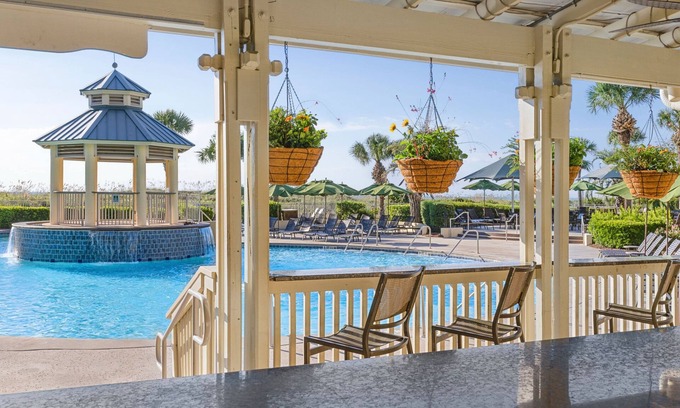 Palmetto Dunes Resort | Marriott's Barony Beach Club