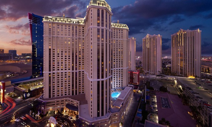 Las Vegas Resort | Marriott's Grand Chateau (No Resort Fee)