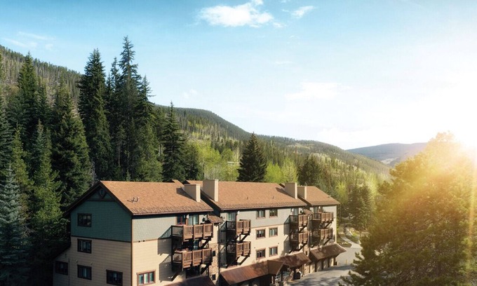 Vail Condo | Marriott's StreamSide Birch at Vail Luxury Studio