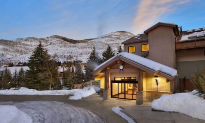 Vail Condo | Marriott's StreamSide Douglas 1BD Villa sleeps 4
