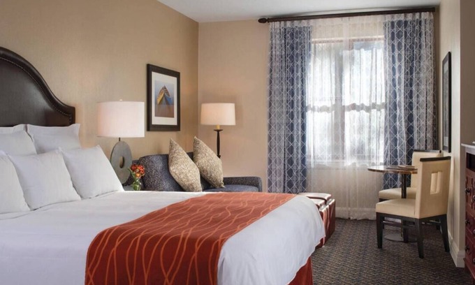 Lakeside Park Resort | Marriott's Timber Lodge