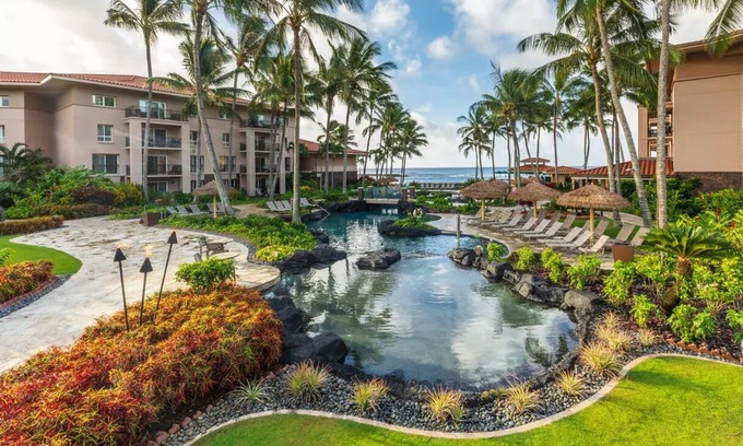 Poipu Hotel | Marriott Waiohai Beach Club: 2 bedroom Villa on Poipu Beach - August