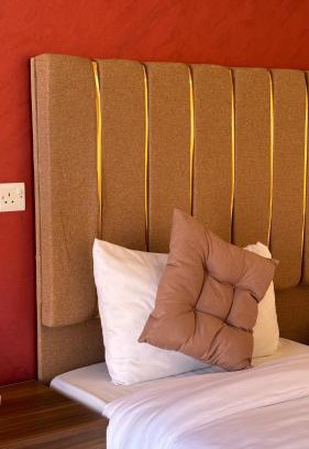 Wadi Rum Bed & Breakfast | Mars surface wadi rum