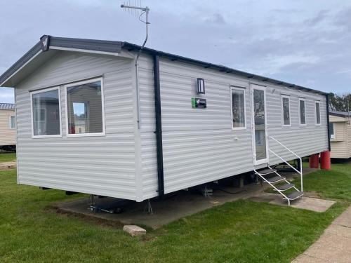 Cayton Bay House | Marsden Escape