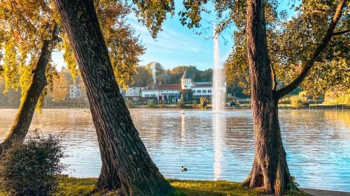Genval Hotel | Martin's Château Du Lac