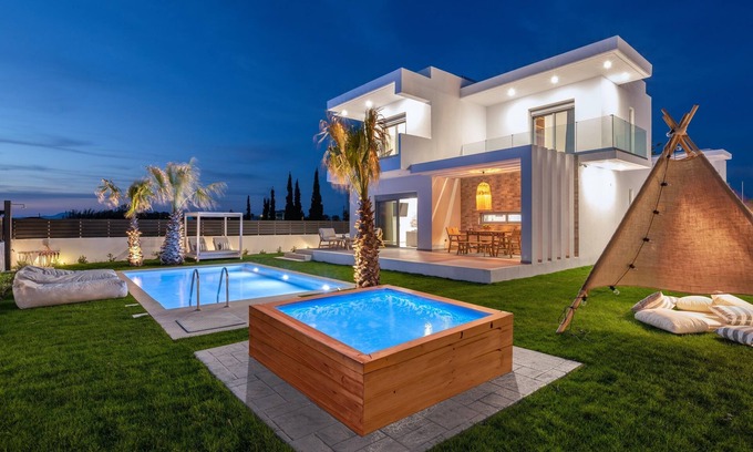 Petaloudes Villa | Martini Villas - Sofia Villa