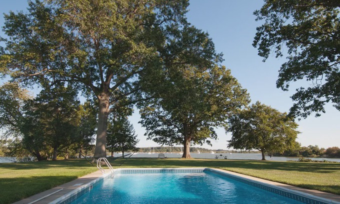 Trappe House | Martins Point: Secluded historic waterfront estate -pool, beach, dock & more!