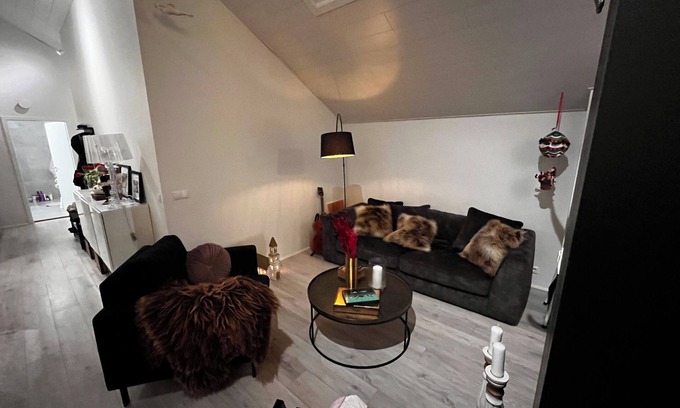 Grafarvogur Apartment | Marvelous 2-bedroom penthouse apartment in Reykjavík close to the center