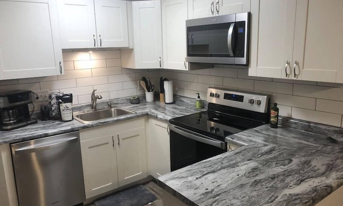 Sioux Falls House | Marvelous 2 Bedroom Close To It All!