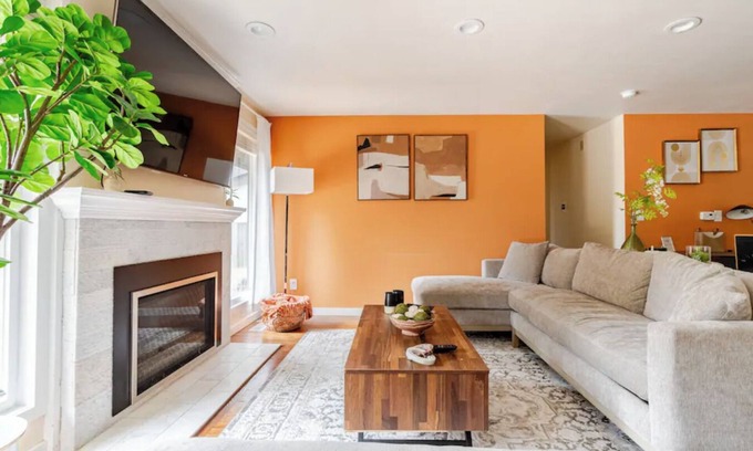 Grass Lawn House | Marvelous 4-bedroom house with AC in Redmond