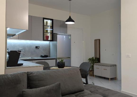 Golem Apartment | Mary's Beach Apartament Qerret
