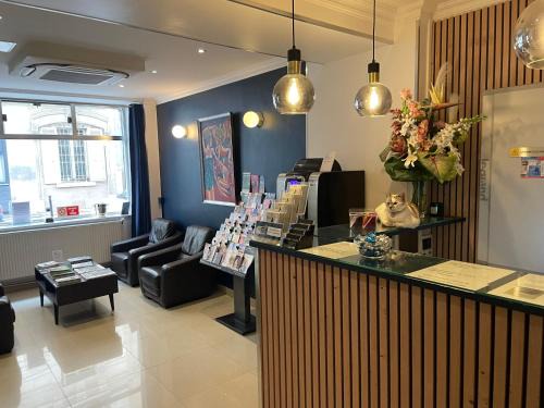 Quartier de la Folie-Mericourt Hotel | Mary's Hotel République