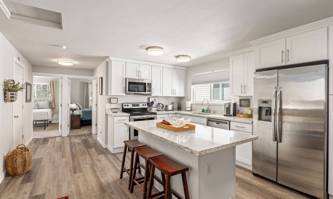 Snohomish Apartment | Mary's Villa- Beautiful, Sparking clean, Quiet!