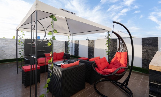 Casablanca House | Maryline's waterfall with Piscine & Rooftop