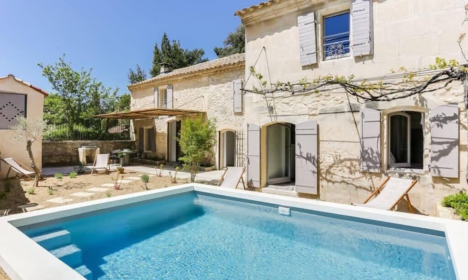 Paradou House | Mas Adrien, Pretty house with swimming pool, for 8 people
