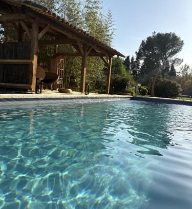 Plan-d'Orgon Bed & Breakfast | Mas d'Auseu