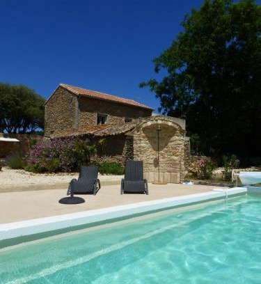 Bollene Bed & Breakfast | mas de costebelle