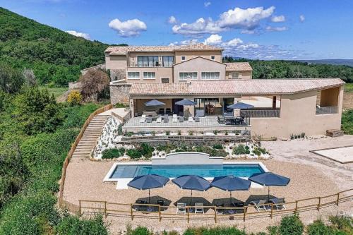 Saint-Christol-de-Rodieres Villa | Mas de Toulair, Charme et confort 5 étoiles