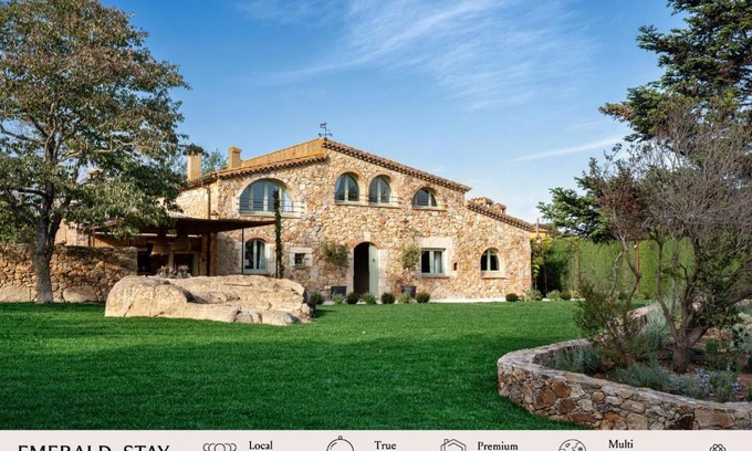 Mont-Ras Villa | Mas del Suro Costa Brava - BY EMERALD STAY