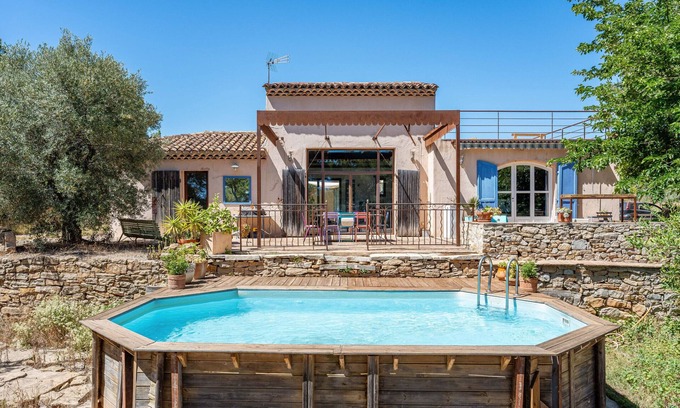 La Ciotat Ski Chalet | Mas Grasco. Pool solarium. 8 mins from the beaches