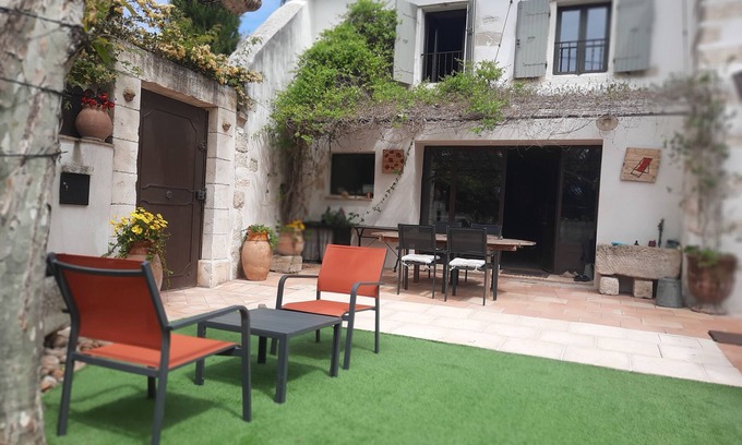 Pujaut House | Mas " La Maison de mon Père " Avignon à 10 Minutes, Village de Pujaut 30131
