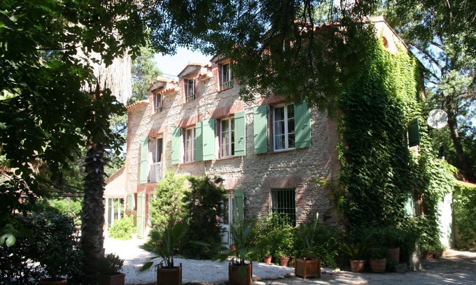 Perpignan House | Mas of character with swimming pool 8 km from the beaches