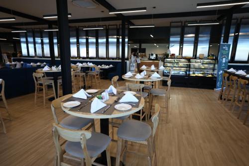 Al Khuraybah Resort | Masar Resort at Neom Sport Village